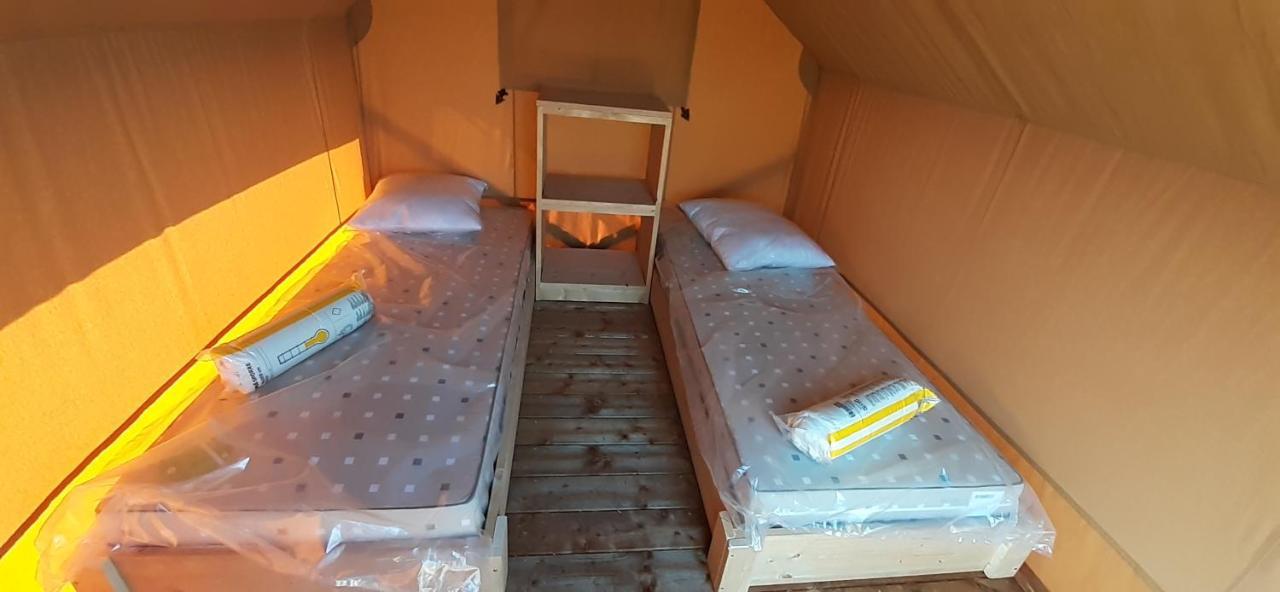 Tente Cabane Du Camping Hautoreille Bannes  Dış mekan fotoğraf